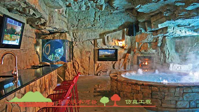 玻璃钢假山制作在新疆吐鲁番会所施工完毕，效果似真山