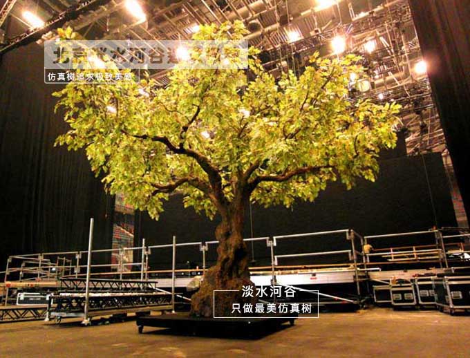 仿真树为我们的生活带来一片绿意、视觉上的享受