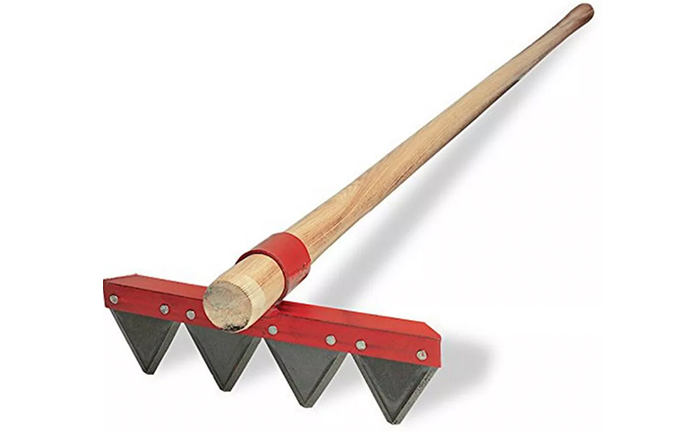 荒地消防员使用的基本消防工具-处方和森林火灾重要的手动设备