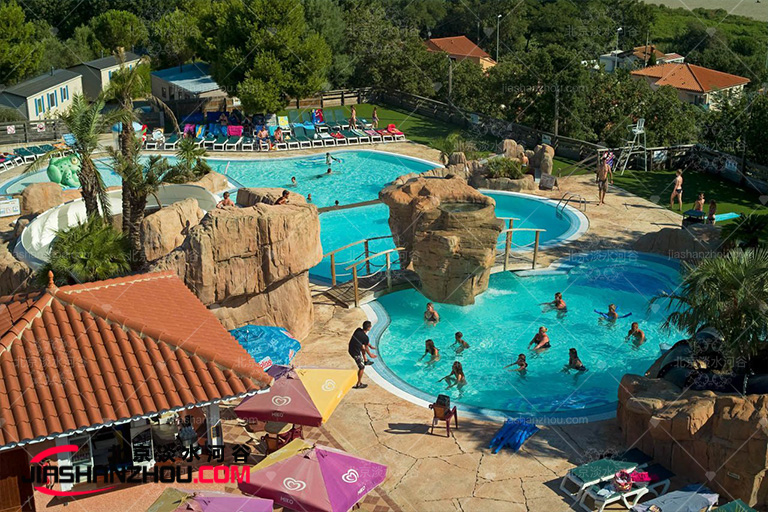 塑石假山凭借特的气质和魅力入驻海南海棠湾艾d逊酒店