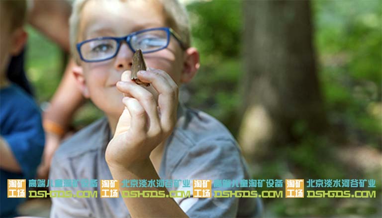 淘矿工场-儿童淘矿告诉您宝石的形成过程