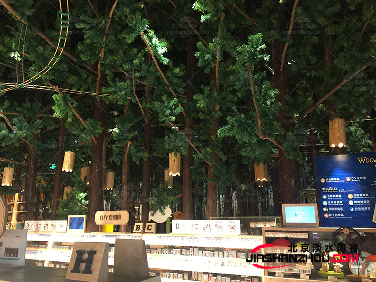 仿真树可以帮助我们在每个季节都能一树显天下春