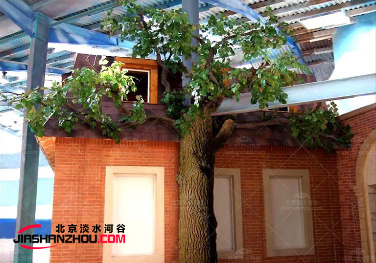 是否为吸引人的仿真树取决于其与其它要素的协调性