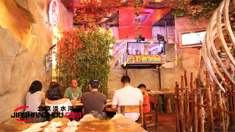 冬天来了有哪些值得投资的项目仿真山洞轰趴馆就可尝试