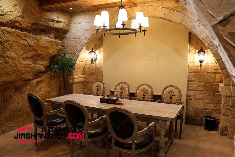 上海人造洞穴f 格餐厅为什么能火游客争着打卡