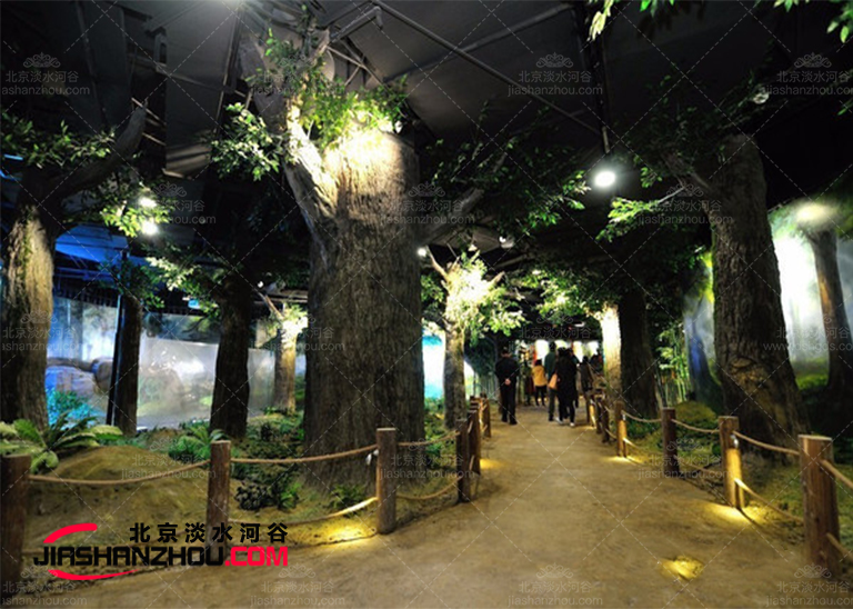 十米大型tcp仿真树景观为河川生态园提供前卫不寻常的装饰