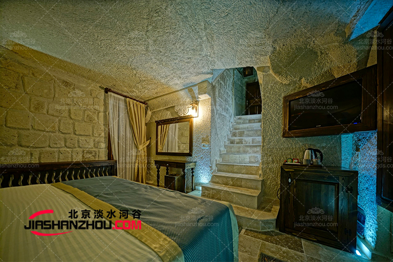 特色仿真窑洞酒店通过真实逼真场景来满足您的自然猎奇享受