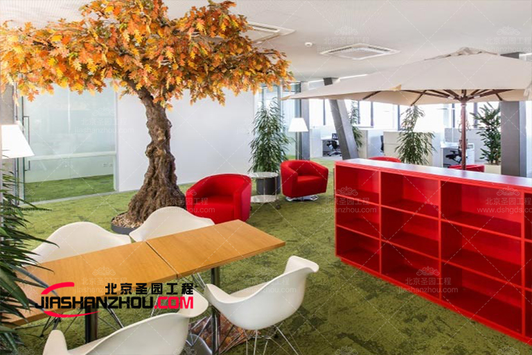 北京厂家植物与仿真树体结合式景观设计