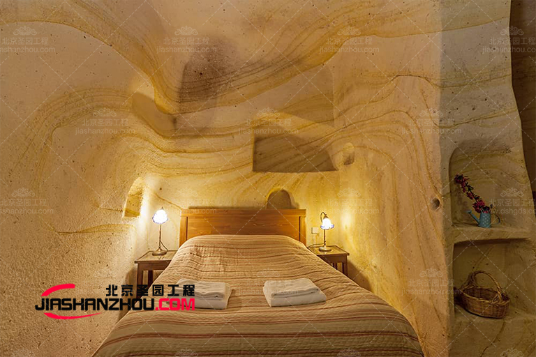 “城中盐洞”打造仿真洞穴盐疗民宿全新体验