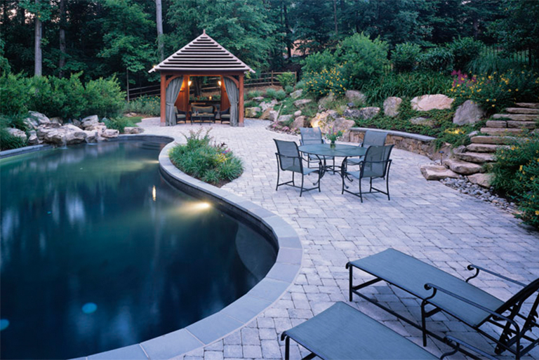 为植物花园添加凉亭、椅子和凉棚凉架增加其魅力值