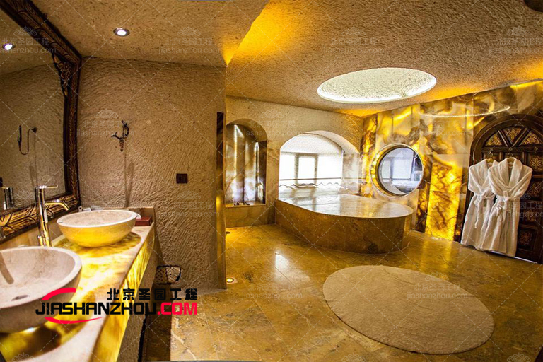厂家的仿真山洞浴室的材料用石英等高级材料打造