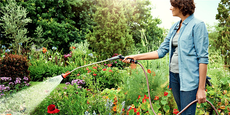 夏季植物花园的浇水解决方案-一定要把握一些原则