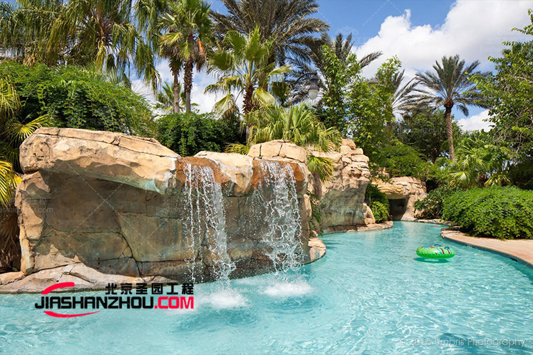 塑石假山水池​的想法应该始终与家庭／酒店的设计相辅相成