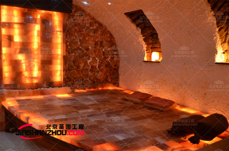 北京圣园展示最受欢迎的洞穴主题盐疗房内盐疗床类型画廊