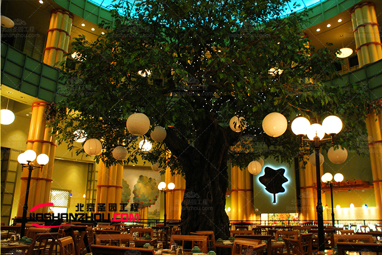 杭州爱乐普公司博物馆人工水泥仿真树施工中