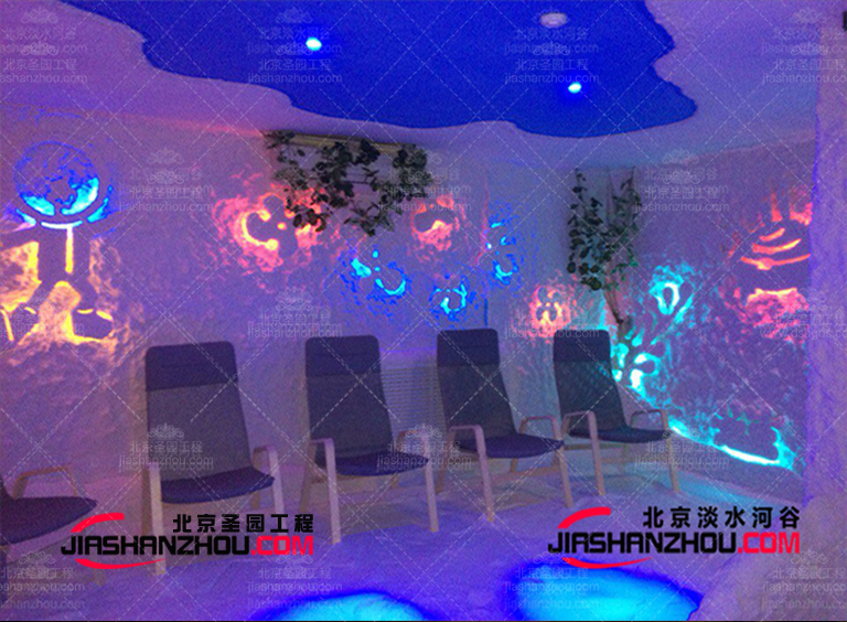 甘肃白银一家拥有强烈色彩和质感的人工喜马拉雅盐疗房设计