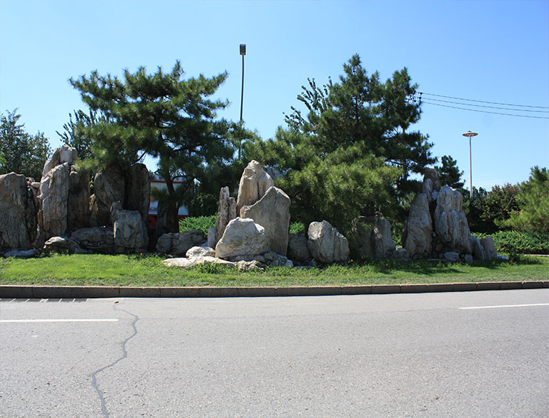 塑石假山为什么能让越来越多的人们选择喜欢?