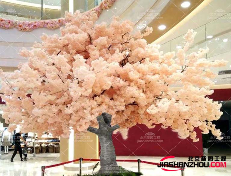 仿真树逐渐成为当下景观装饰的潮流赋予了园林造景的活力