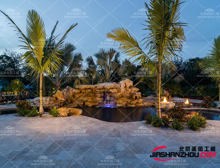 塑石假山在园林有着广泛的运用可以塑造理想形象