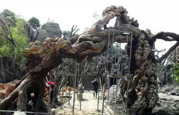 仿真树大门景观诠释了大自然营造的意境之美