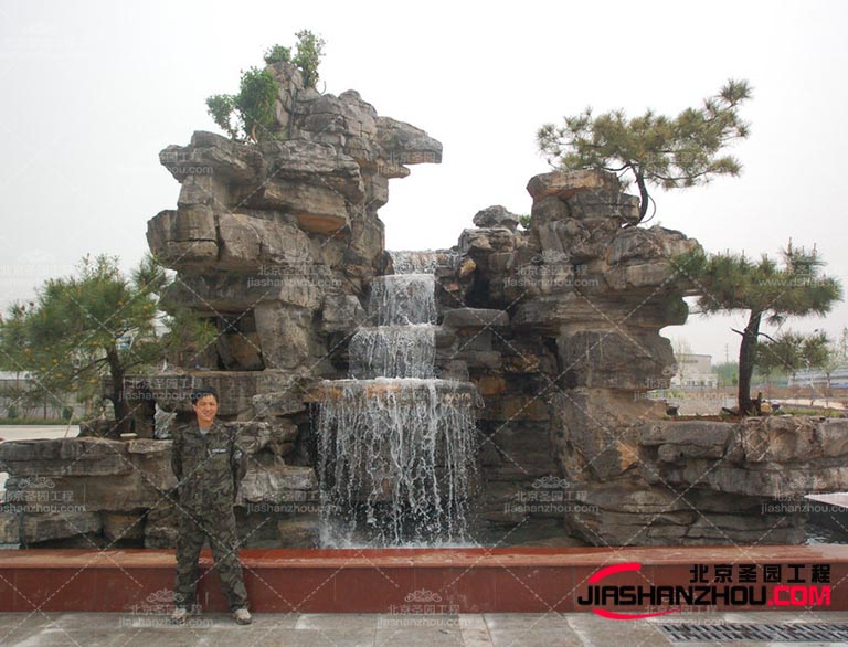 其实塑石假山可以在建设特色的文化城市的f 格与核心战略
