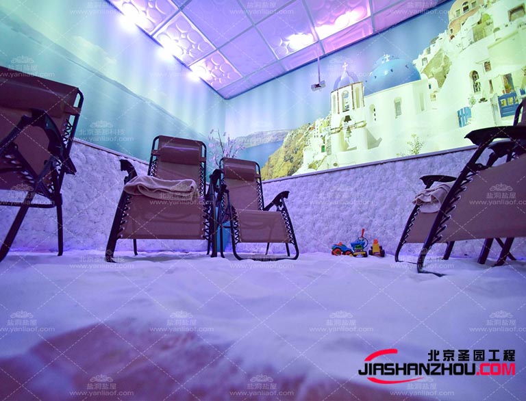 夏天就该到这个全是盐的山洞盐疗 好处竟然这么多