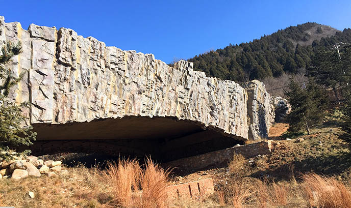 grc仿真假山装饰大桥.jpg grc仿真假山装饰大桥