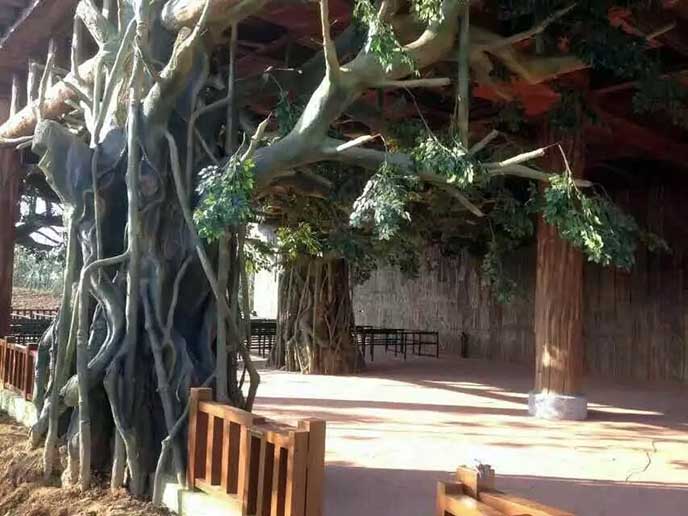 仿真榕树.jpg 仿真榕树