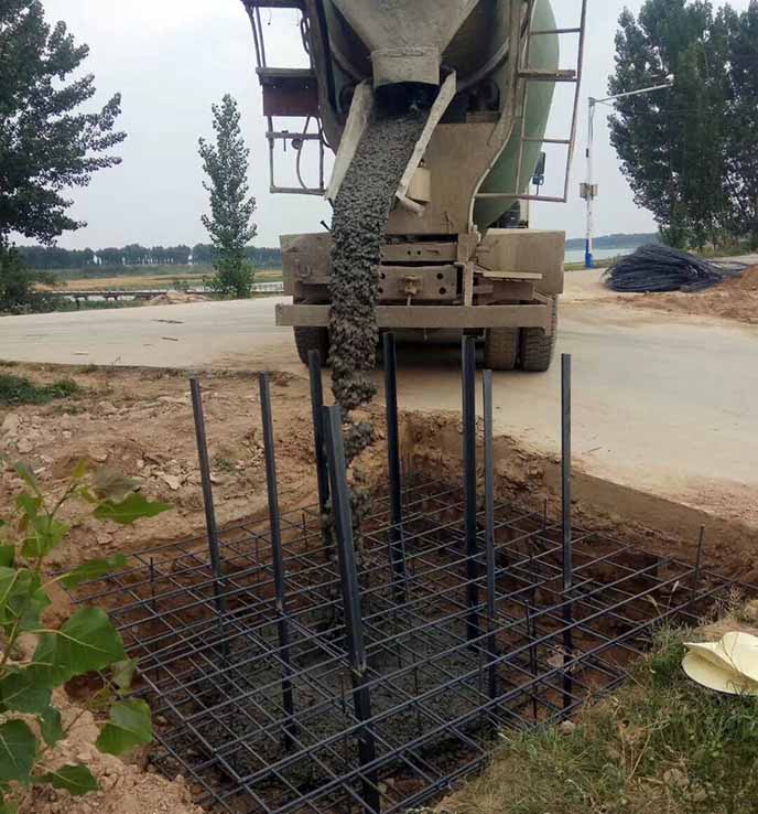 仿真榕树.jpg 仿真榕树