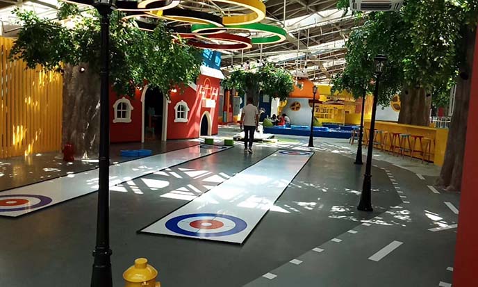 水泥仿真榕树.jpg 水泥仿真榕树