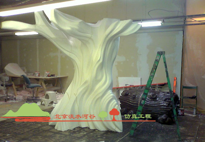 泡沫仿真树.jpg 泡沫仿真树