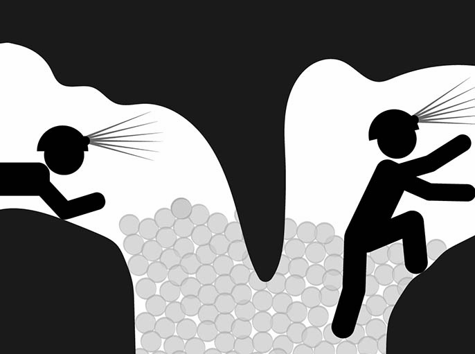 儿童乐园仿真山洞探险.jpg 儿童乐园仿真山洞探险