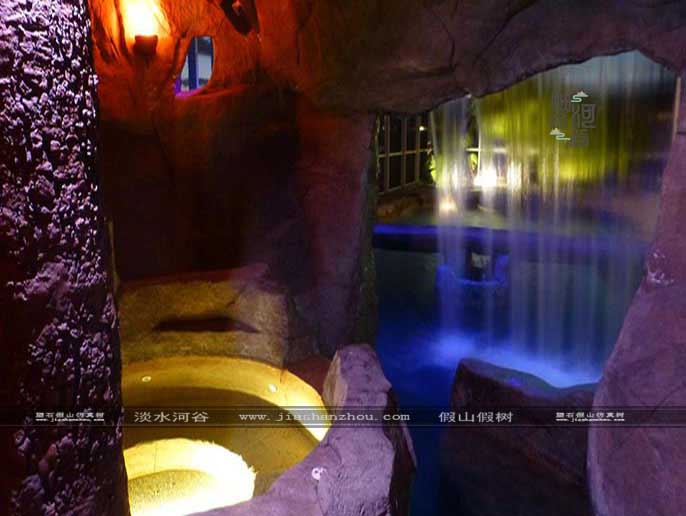 水泥假山.jpg 水泥假山