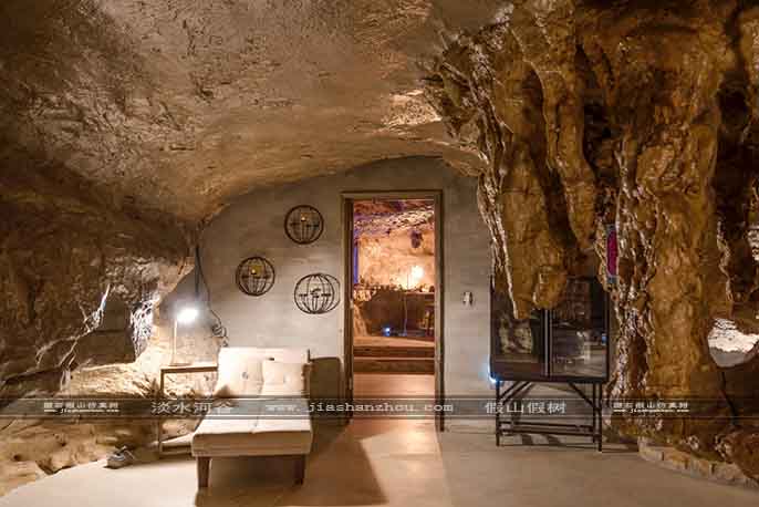 主题洞穴酒店.jpg 主题洞穴酒店