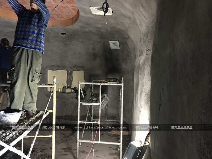 主题洞穴酒店.jpg 主题洞穴酒店