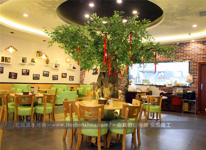 仿真榕树.jpg 仿真榕树