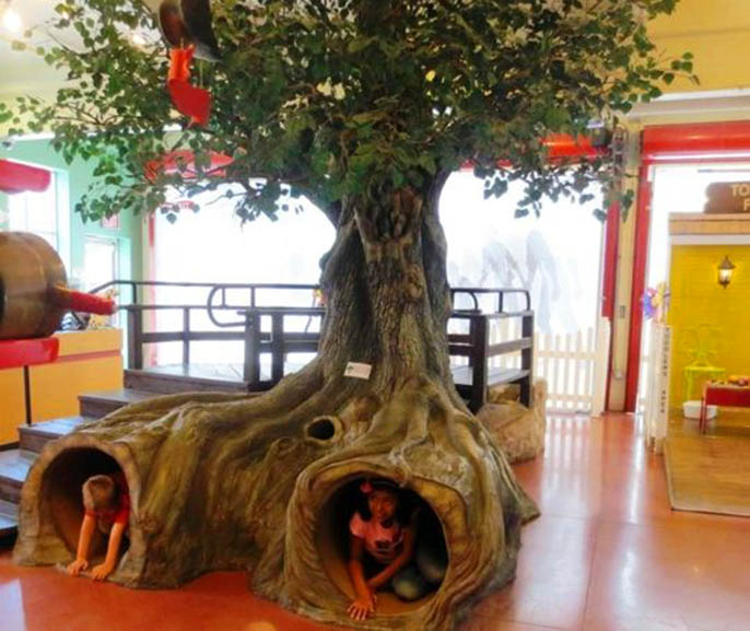 仿真榕树.jpg 仿真榕树