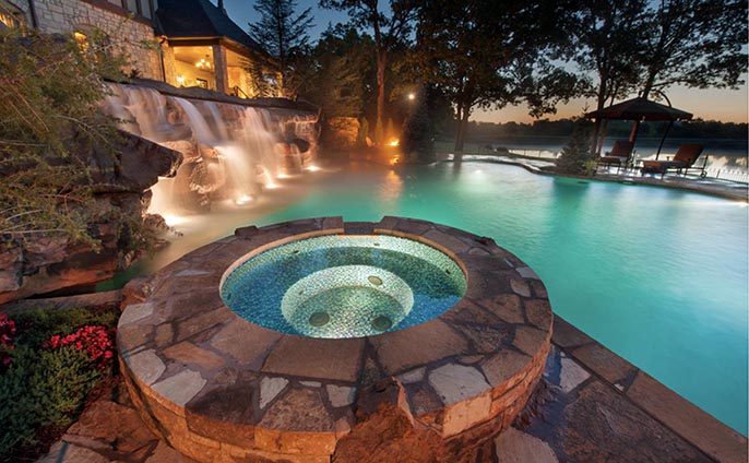 水泥假山瀑布图片.jpg 水泥假山瀑布图片