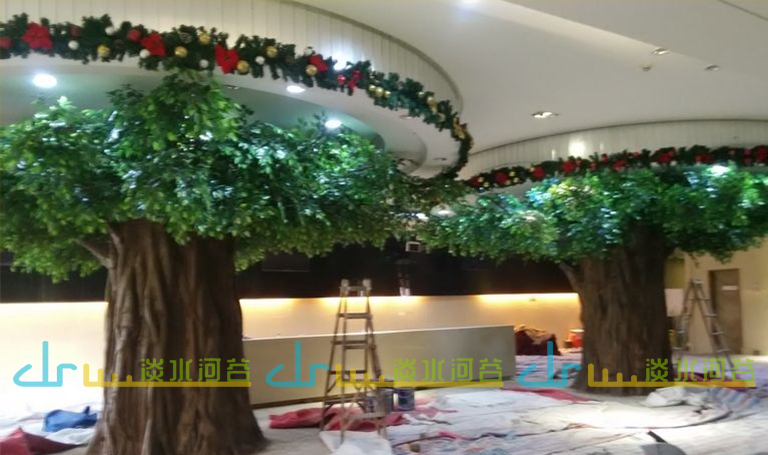 水泥仿真榕树.jpg 水泥仿真榕树