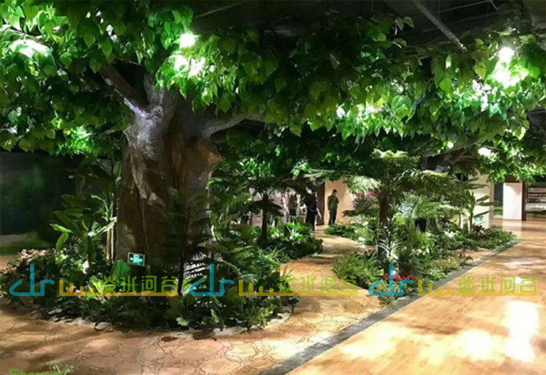 水泥仿真榕树.jpg 水泥仿真榕树