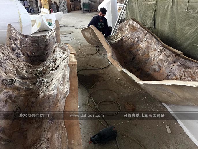 798城市探洞工场制作.jpg 798城市探洞工场制作