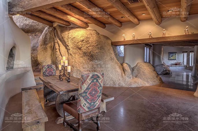 仿真山洞装修.jpg 仿真山洞装修