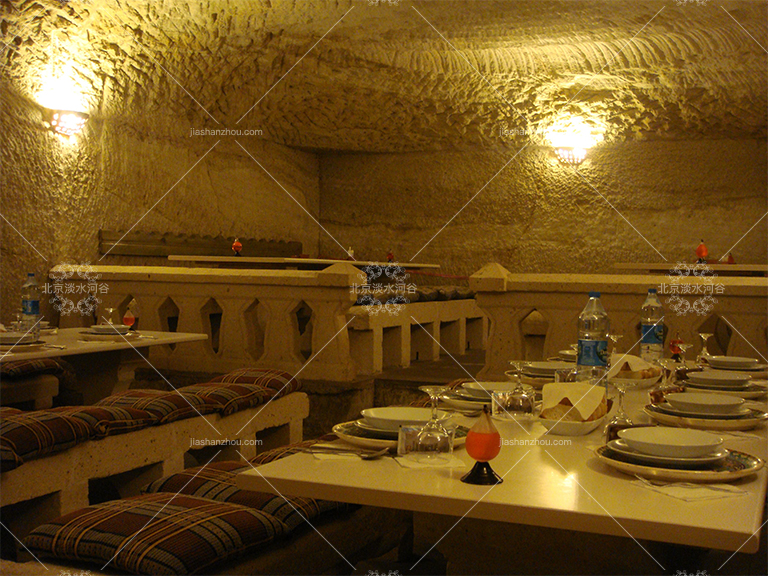 山洞装修风格餐厅