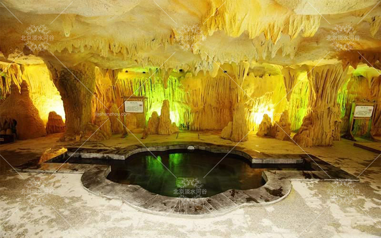 山洞造型墙.jpg 山洞造型墙