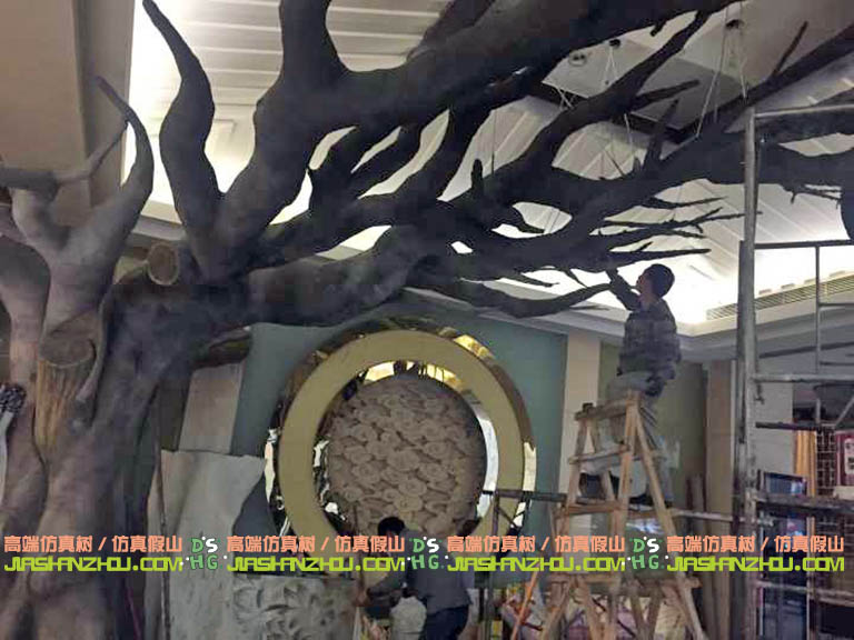 仿真树水泥树.jpg 仿真树水泥树