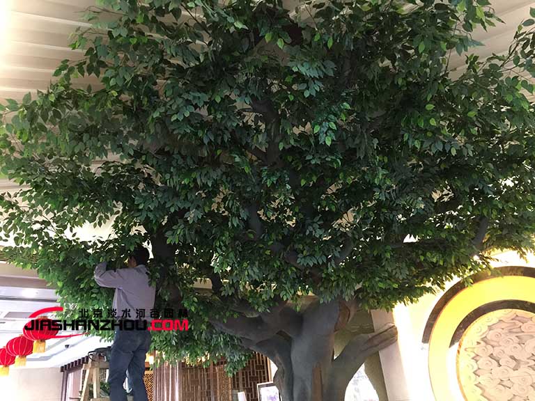 仿真树水泥树.jpg 仿真树水泥树