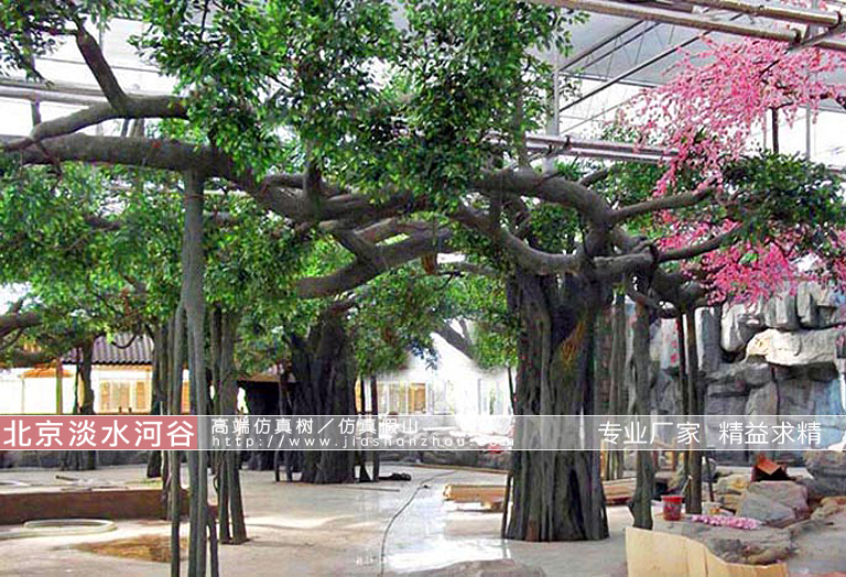 人造树.jpg 人造树