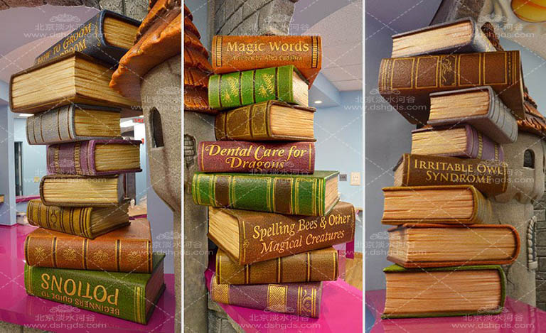 书本雕塑.jpg 书本雕塑