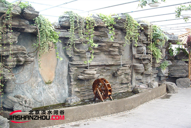 塑石假山.jpg 塑石假山