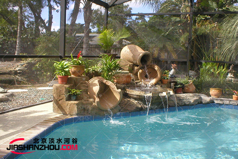 塑石假山.jpg 塑石假山